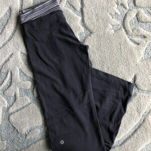 LULULEMON ATHLETICA Dark Gray Yoga Pants Size 4